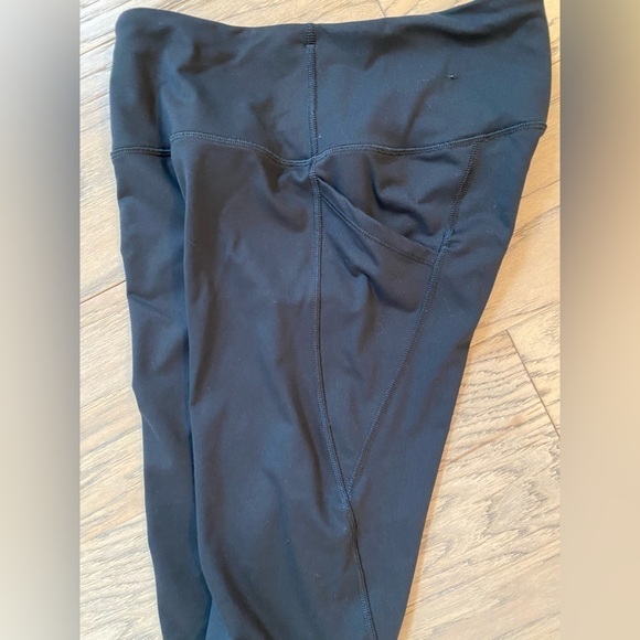 Victorias Secret Workout Leggings - Picture 4 of 6